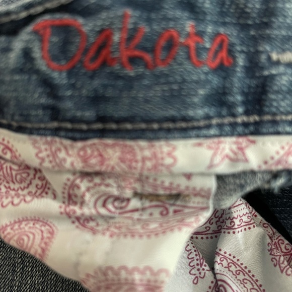 Vanity Jeans - Picture 5 of 5